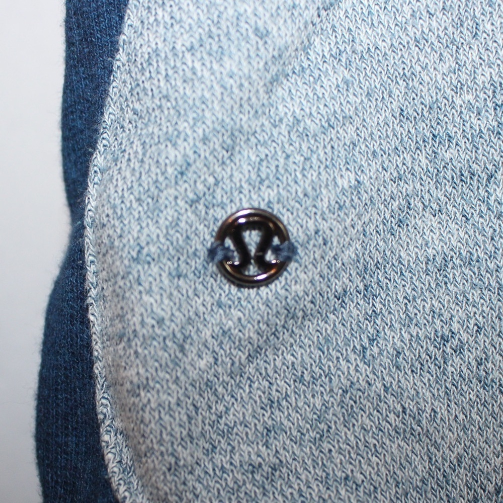 𝅺LULULEMON Jacket - Picture 3 of 7